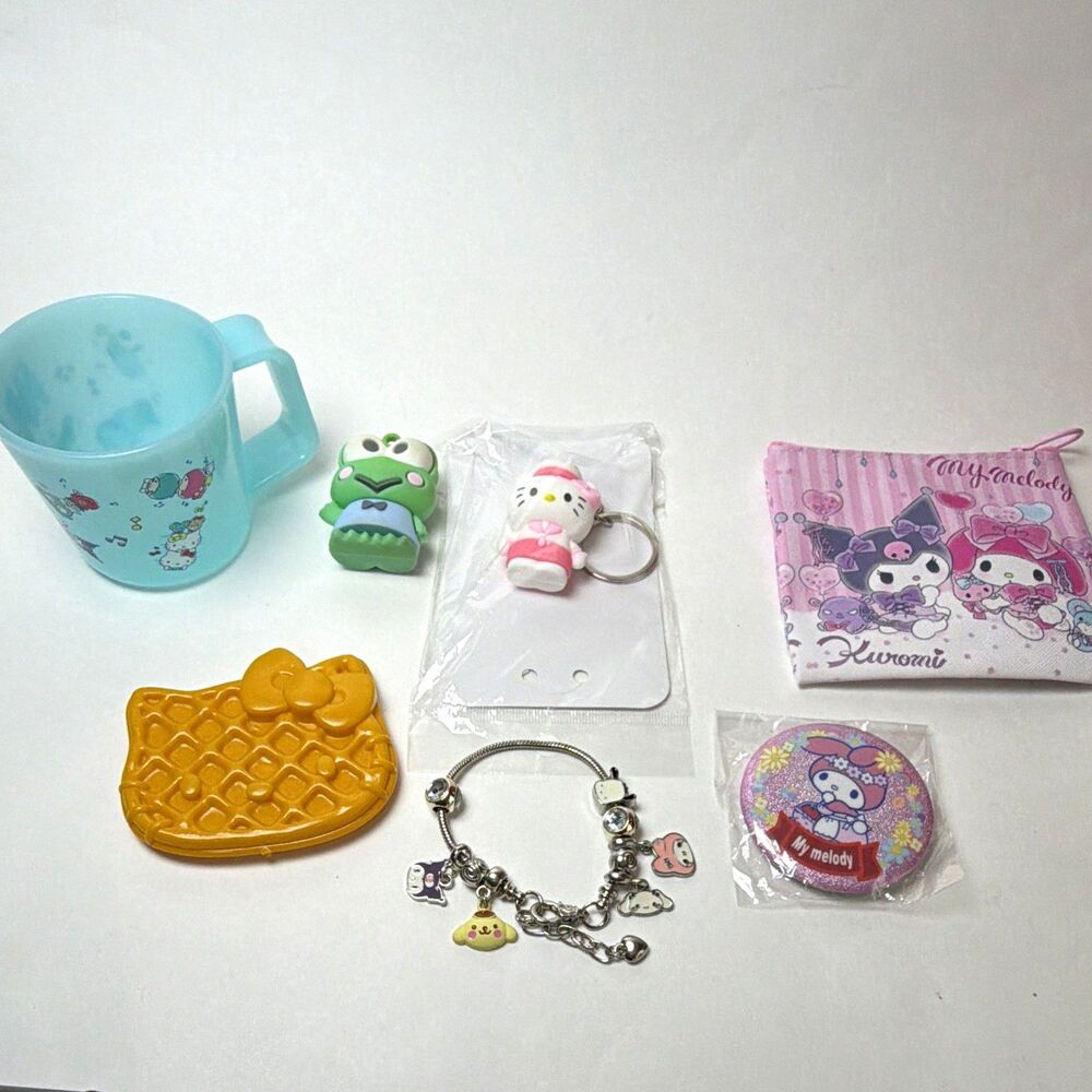 Sanrio Hello Kitty My Melody Kuromi  Mixed Lot, Keychain cup  bracelet pin